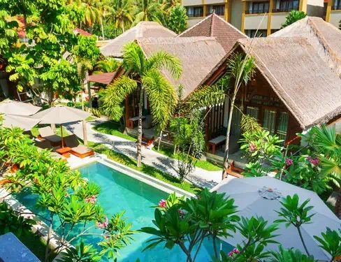 LMBK Surf House accommodation